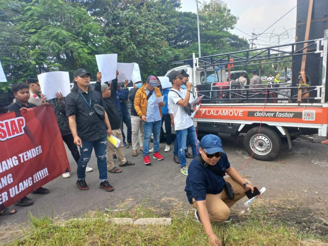 Proyek Pengamanan Pantai