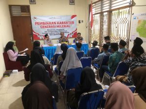 Semarak Peringati Hari Pahlawan, Ini Pesan Kapolsek Muntilan Kepada Anak Asuh Yayasan Sosial Umi Kulsum Magelang. Simak terus trankonmasinews.com