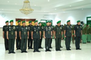 Serah Terima Jabatan danTradisi Warga Akademi Militer