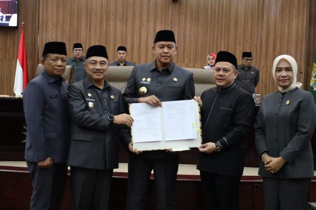 Raperda Perubahan PAD dan APBD 2025